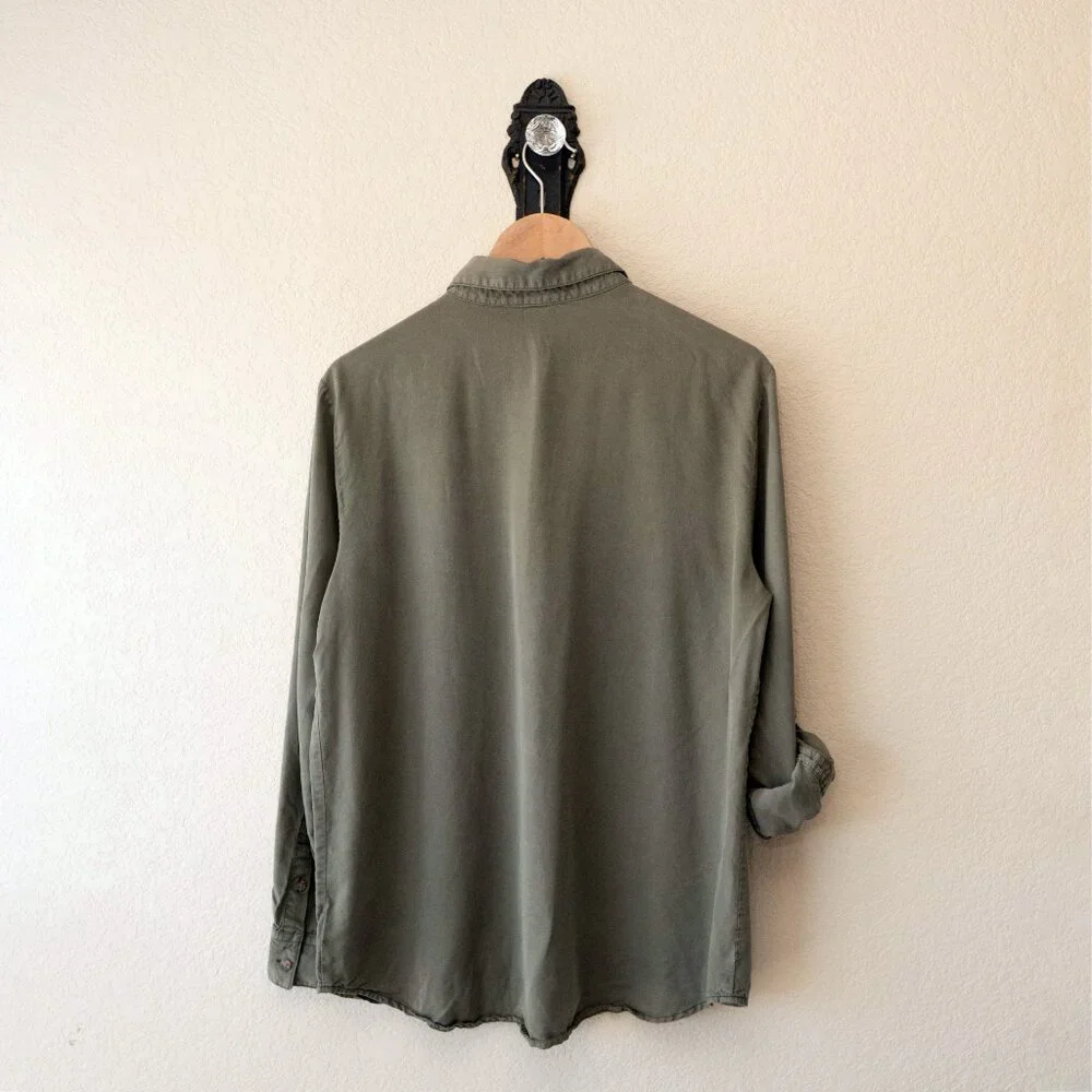 Social Standard Sanctuary M Olive 100% Tencel Roll Tab Button Shirt - Picture 7 of 12